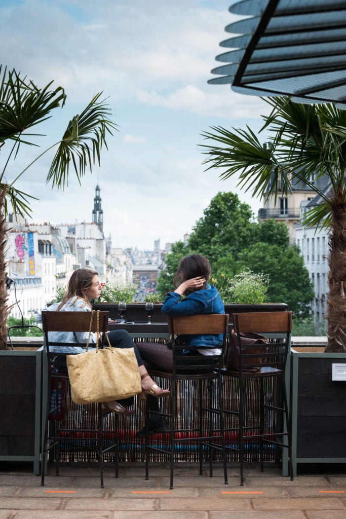 titkos hely parizsban tetobar
