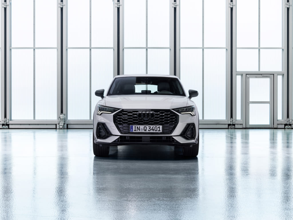 audi suv-coupe front