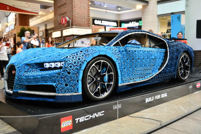 LEGO Bugatti Chiron oldal2