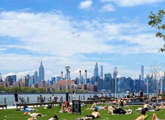 new york domino park közösségi távolságtartás