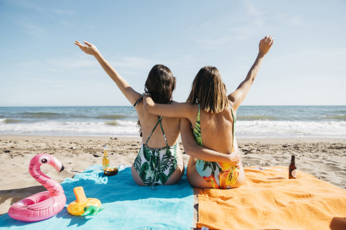 nyári úti célok last minute nyaralás nyár slágerei strandkiegészítők tengerpart nyaralás