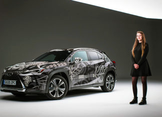 tetovált lexus ux