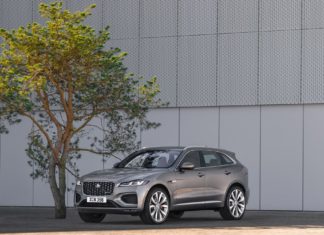 új jaguar F-PACE