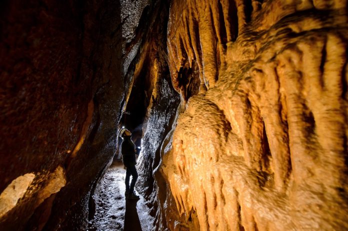 aggteleki cseppkőbarlang