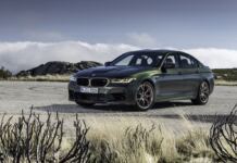 új BMW M5 CS