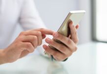 okostelefon orosz sms yettel applikáció e-kárbejelentő