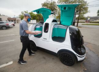 nuro önvezető járművek robotfutárok