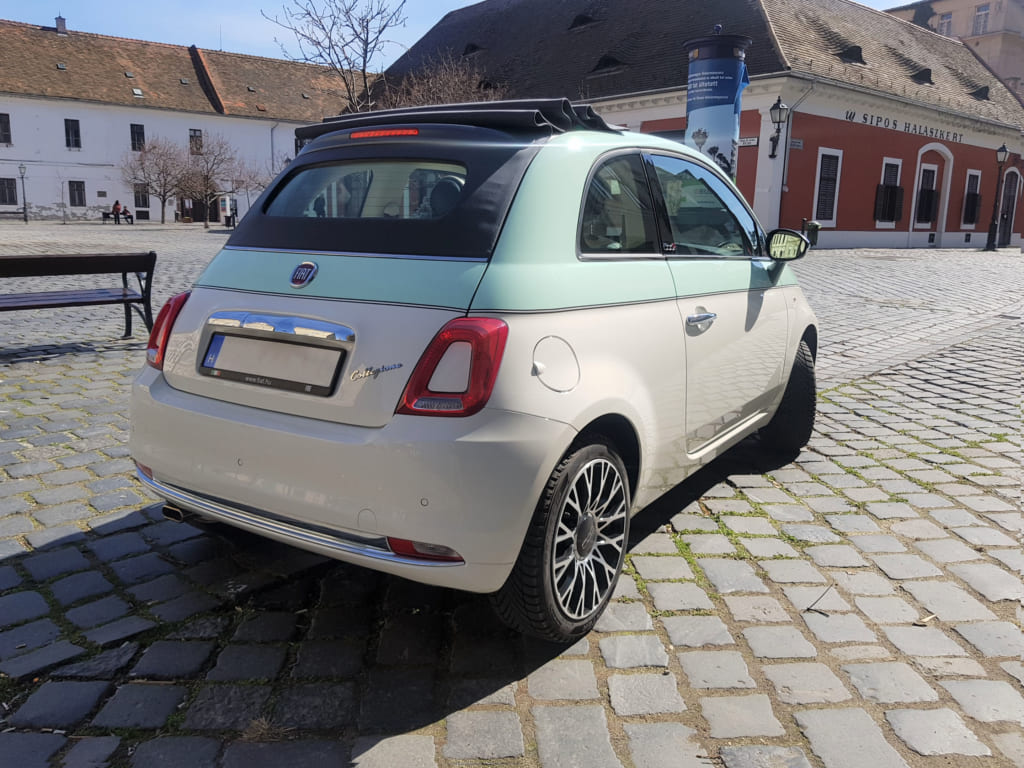 Fiat 500 Collezione hátulról