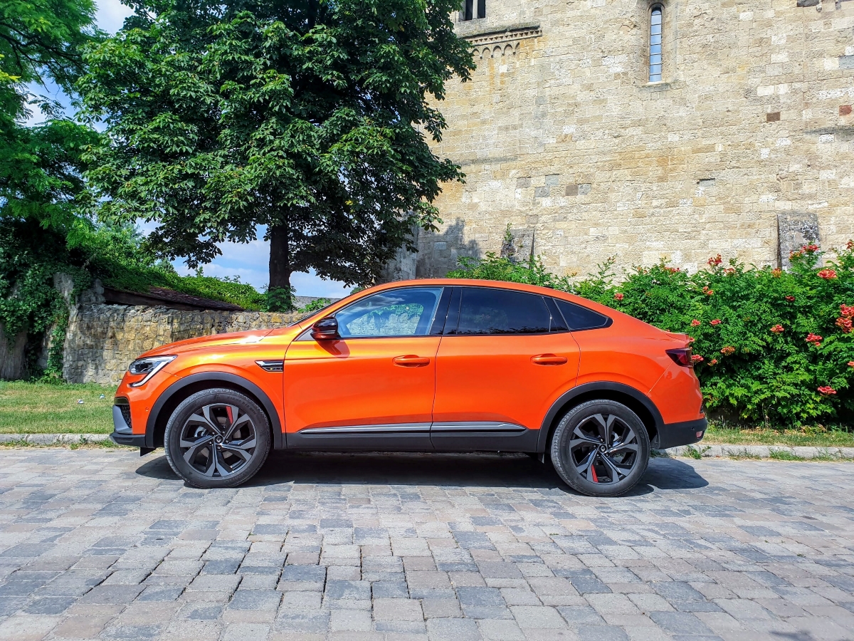arkana suv coupe forma