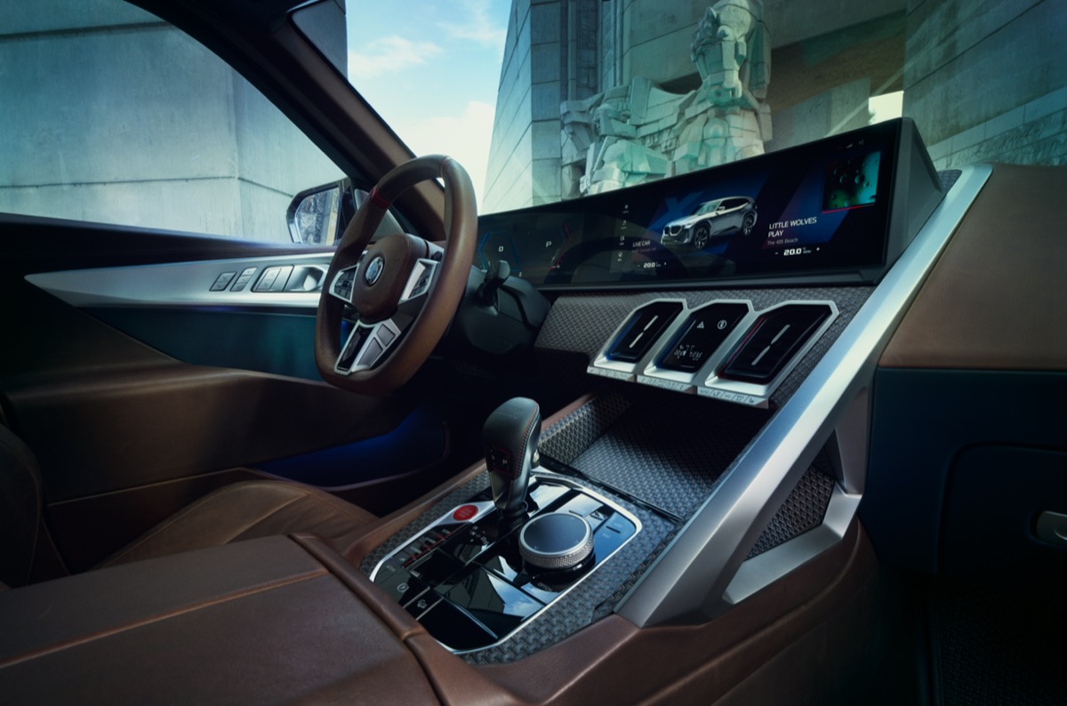 bmw utastér középkonzol műszerfal kijelző