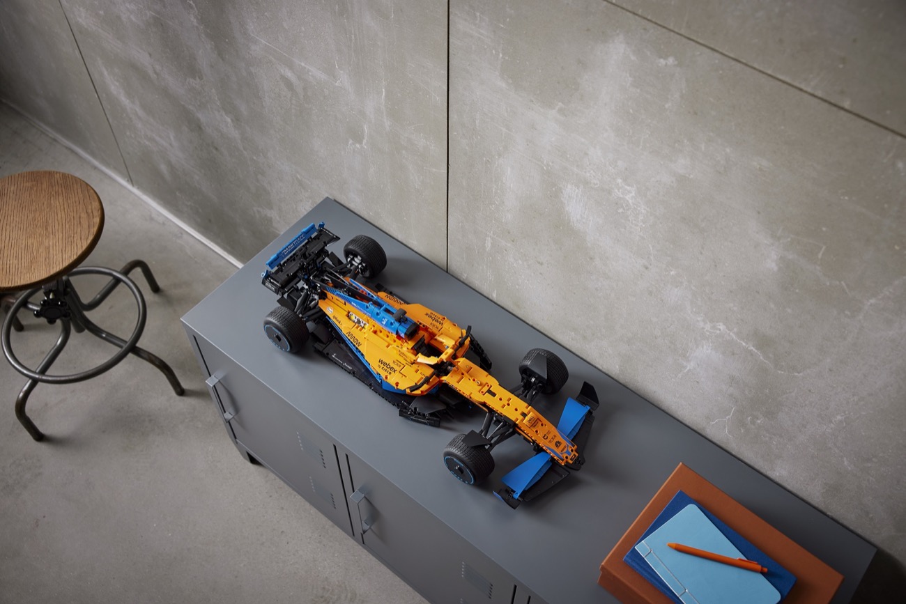 lego technic mclaren forma 1 versenyautó