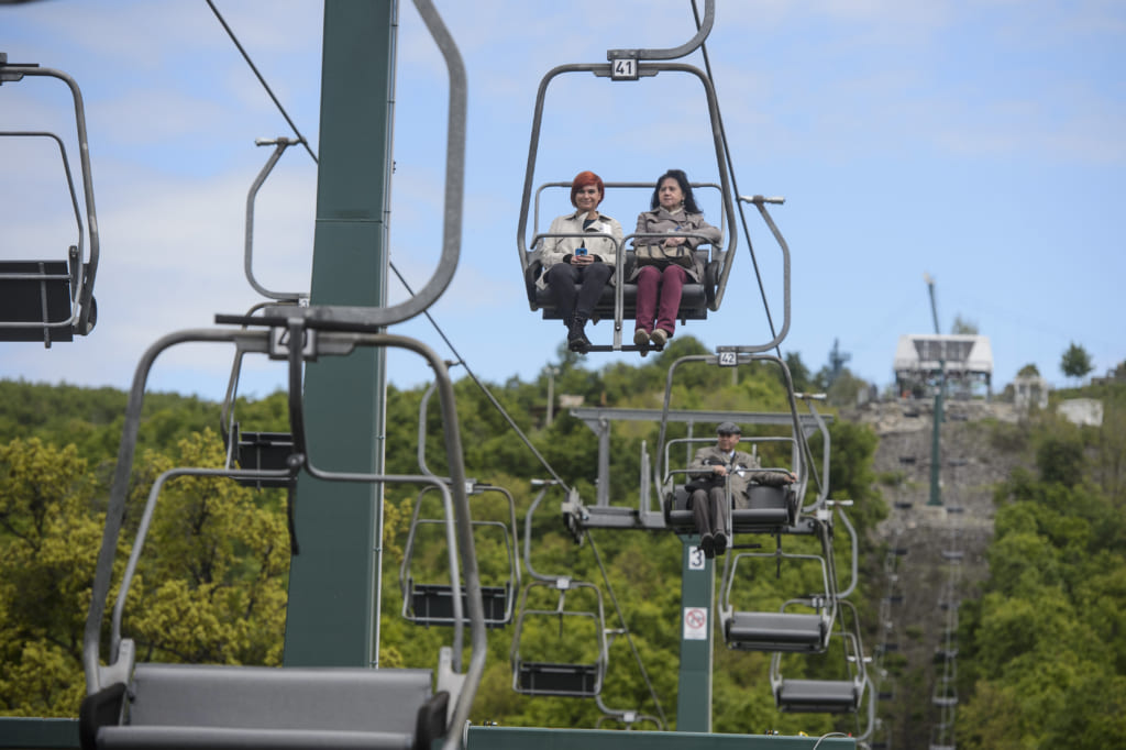 Átadták a Mátra új libegõjét