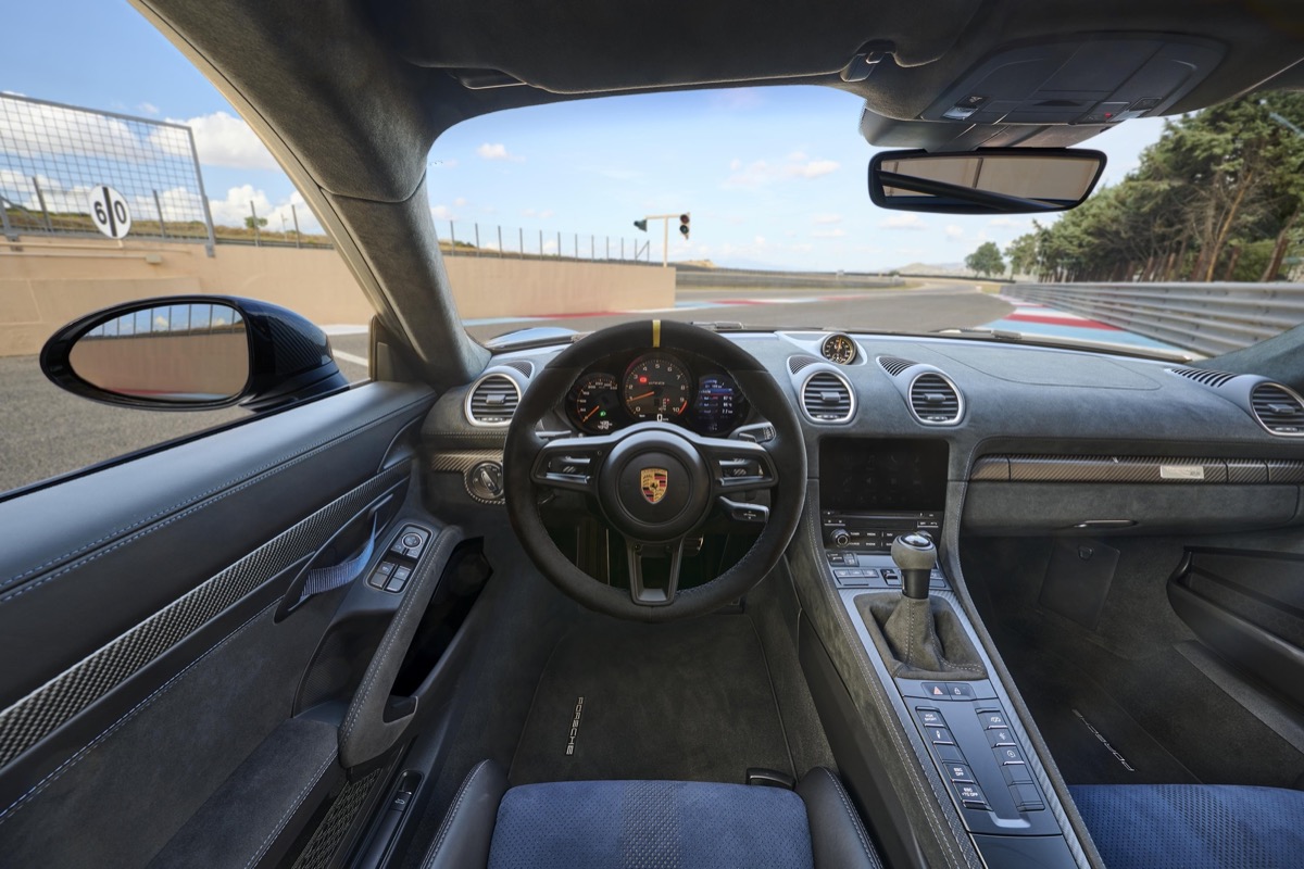 porsche kormány belső utastér