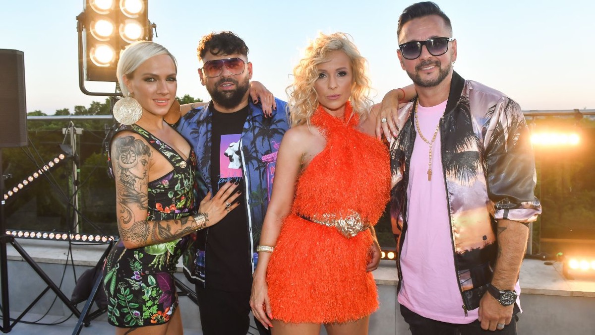 Tóth Gabi, Köllő Babett, Majka és Pápai Joci