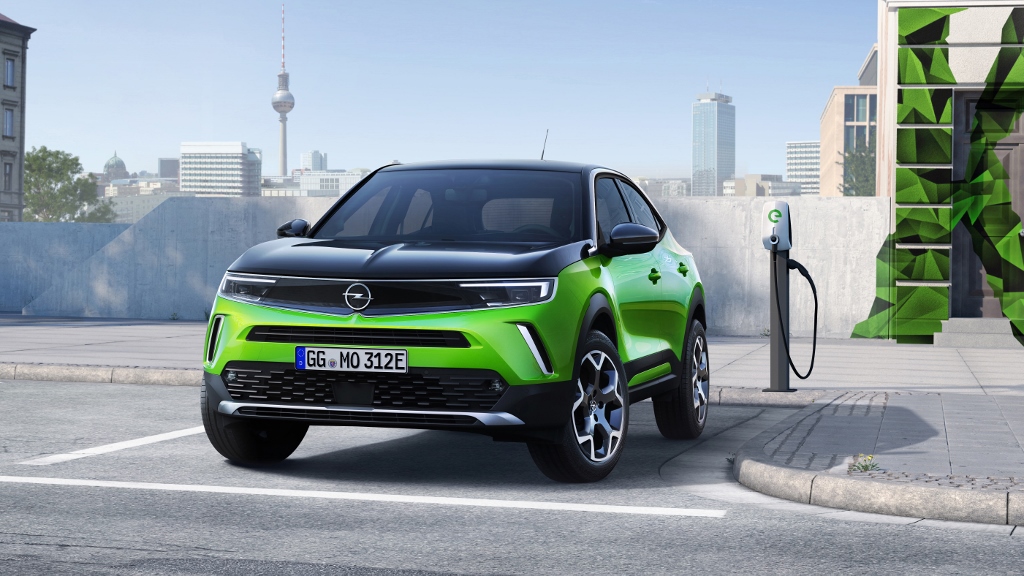 új opel mokka töltővel