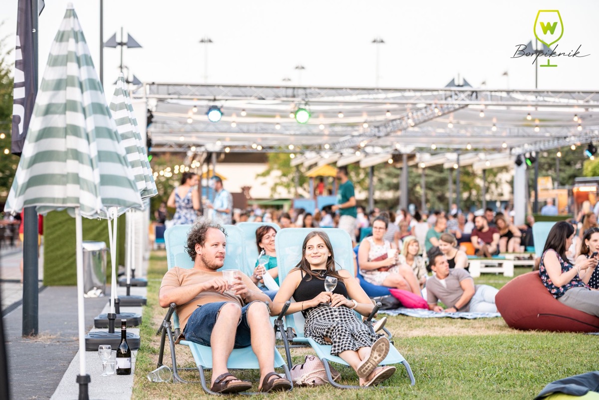 tetőterasz budapest bevásárlóközpont