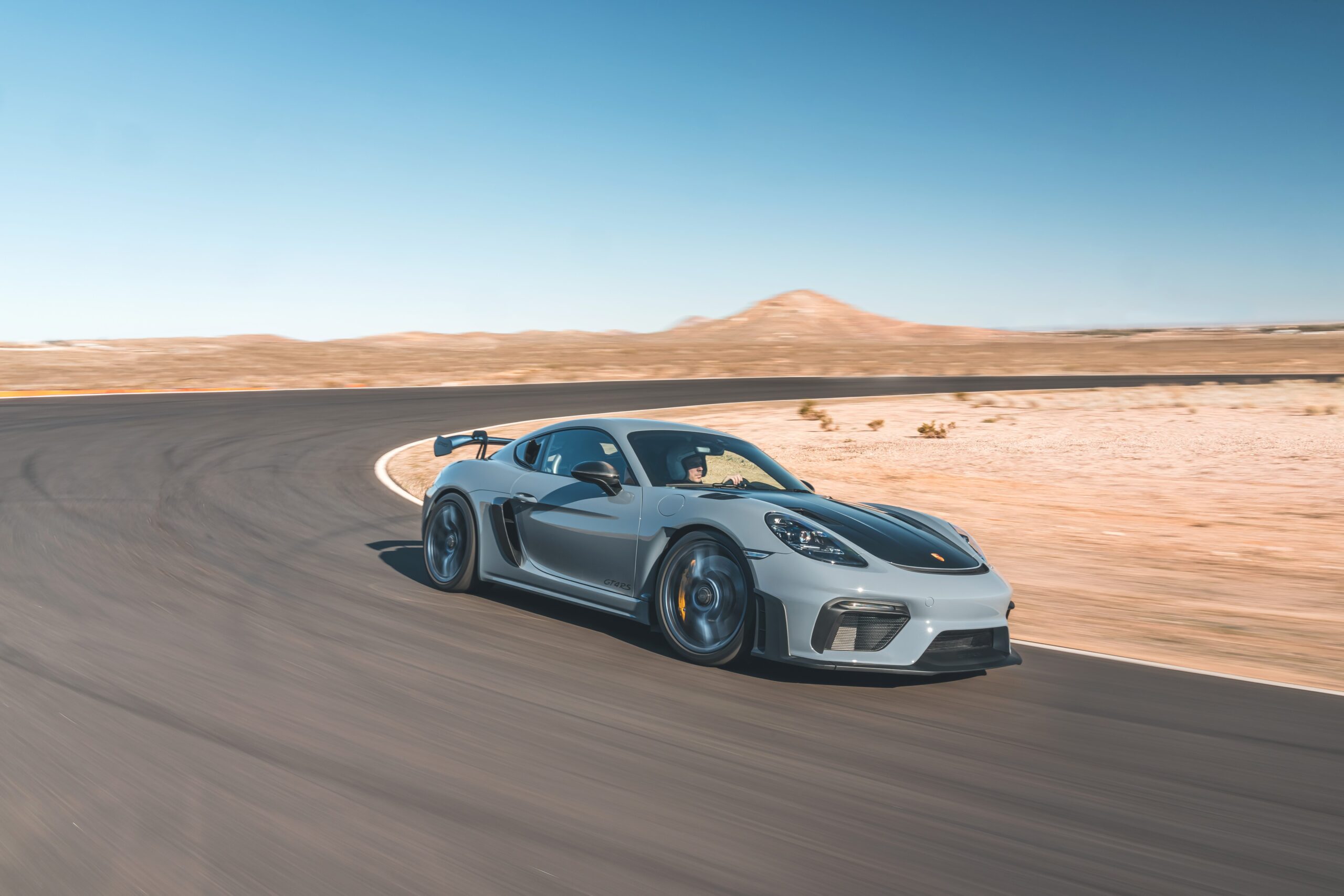 2022 Porsche 718 Cayman GT4 RS
