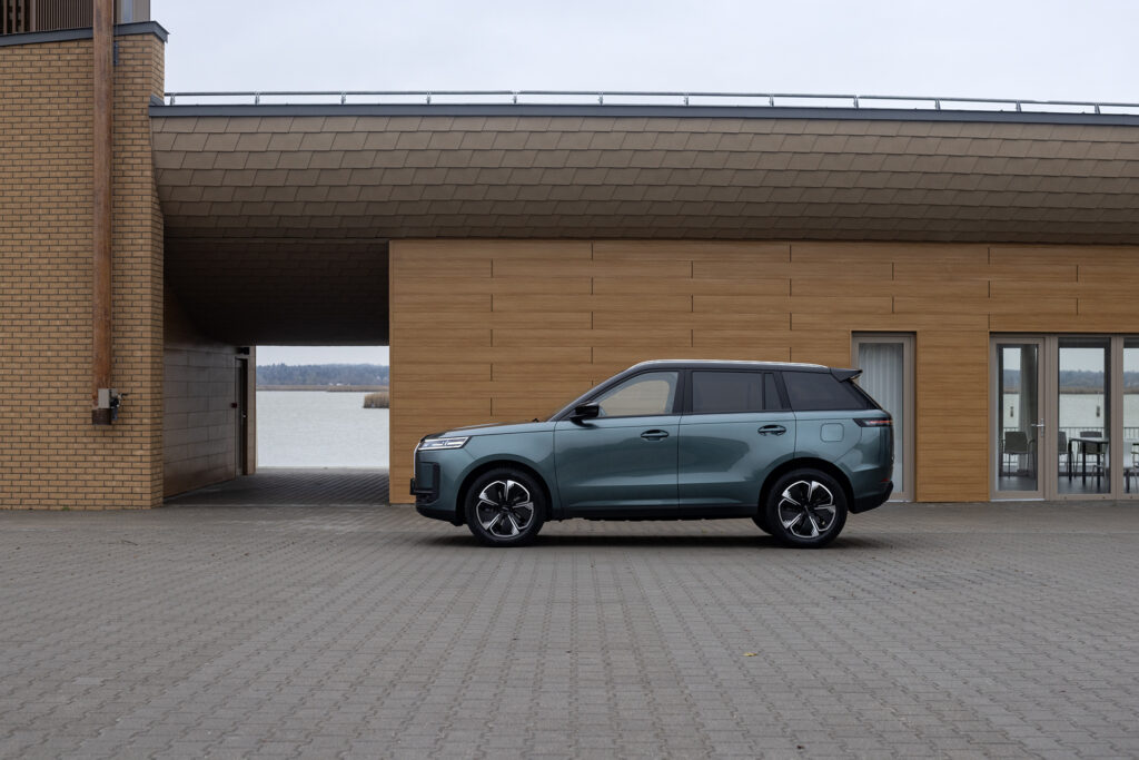 JAECOO 5 EV elektromos modell – 402 km hatótáv
