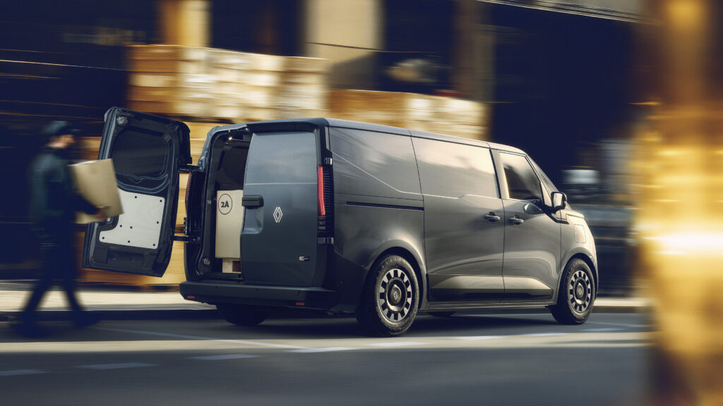 Renault Trafic E-Tech futurisztikus megjelenés