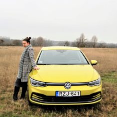 1.5-tsi-golf-sarga-noi-vezeto