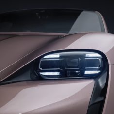 2021-Porsche-taycan-1