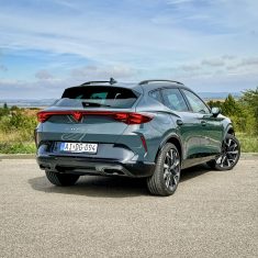 9D72F200-A740-4B1E-91C5-0105CADD4721-scaled