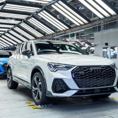 Audi-Q3-Sportback-gyartosor