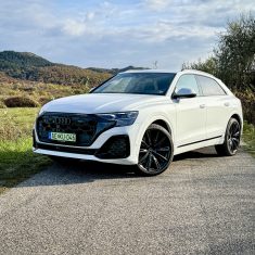 Audi_Q8_02