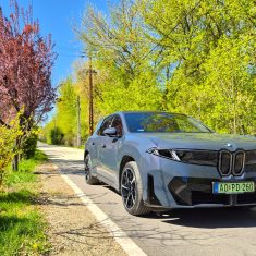BMW_IX3_05