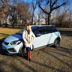 Bakos-Zsuzsi-Honda-Jazz-teszt