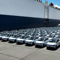 First-Batch-of-Leapmotor-Electric-Vehicles-Shipped-from-China-to-Europe