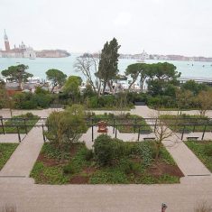 Giardini-Reali-kiralyi-kertek