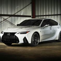 Lexus_is_500_f_sport