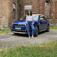 Mini_Country_E_5-1-scaled