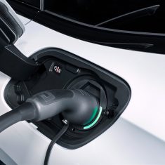 PEUGEOT_508PHEV_SW_1809PB_302