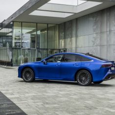 Toyota_mirai