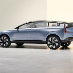 Volvo Concept Recharge, Exterior left side/rear