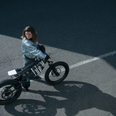 bmw-i-vision-amby-motorrad-elektromos-kerekpar-2