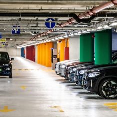bmw-ix3-1