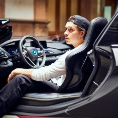 broklyn-beckham-bmw-5-e1586798071659