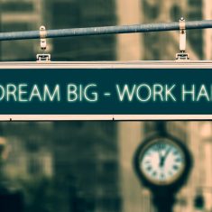 dream-big-work-hard-5556539_960_720