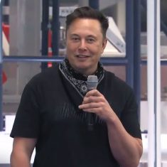 elon-musk-ev-embere-time