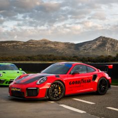 goodyear_porsche