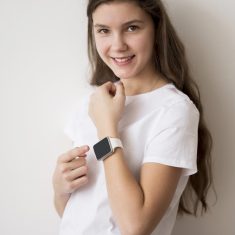 gyermek-okosora-iot-eszkozok