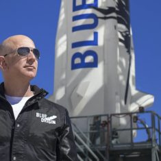 jeff-bezos-urutazas-blue-origin