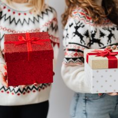 karacsony-ajandek-karacsonyfa-advent-unnep