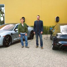 keanu-reeves-porsche-taycan-2