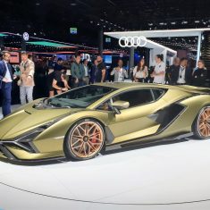 lamborghini-sian
