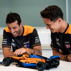 lego-technic-mclaren-formula-1-f1-versenyauto-2