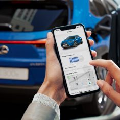 lexus-toltohalozat-elektromos-auto